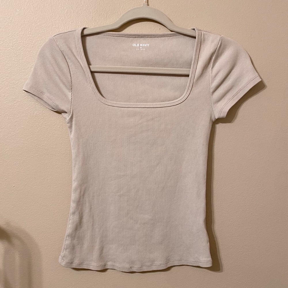 beige square neck short sleeve top, size XS 🥥